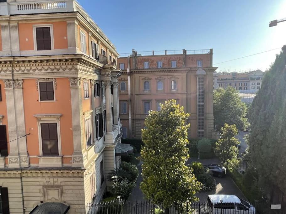 Short Rent Luxury Flat - Via Veneto Appartement Rome Buitenkant foto